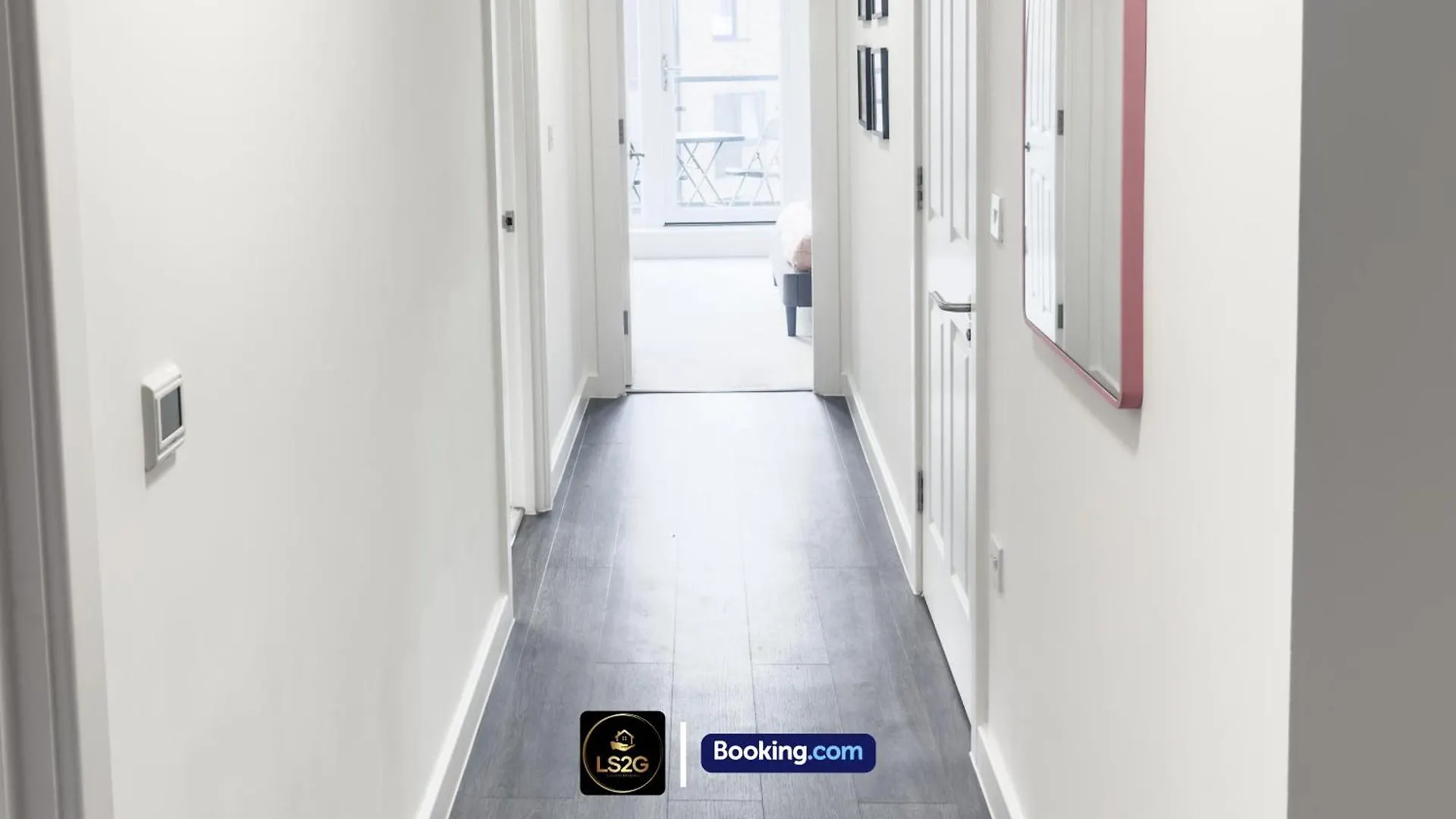 Stylish 2 Bedroom Apt By Ls2G Short Lets & Serviced Accommodation Greater London With Free Parking 0*,