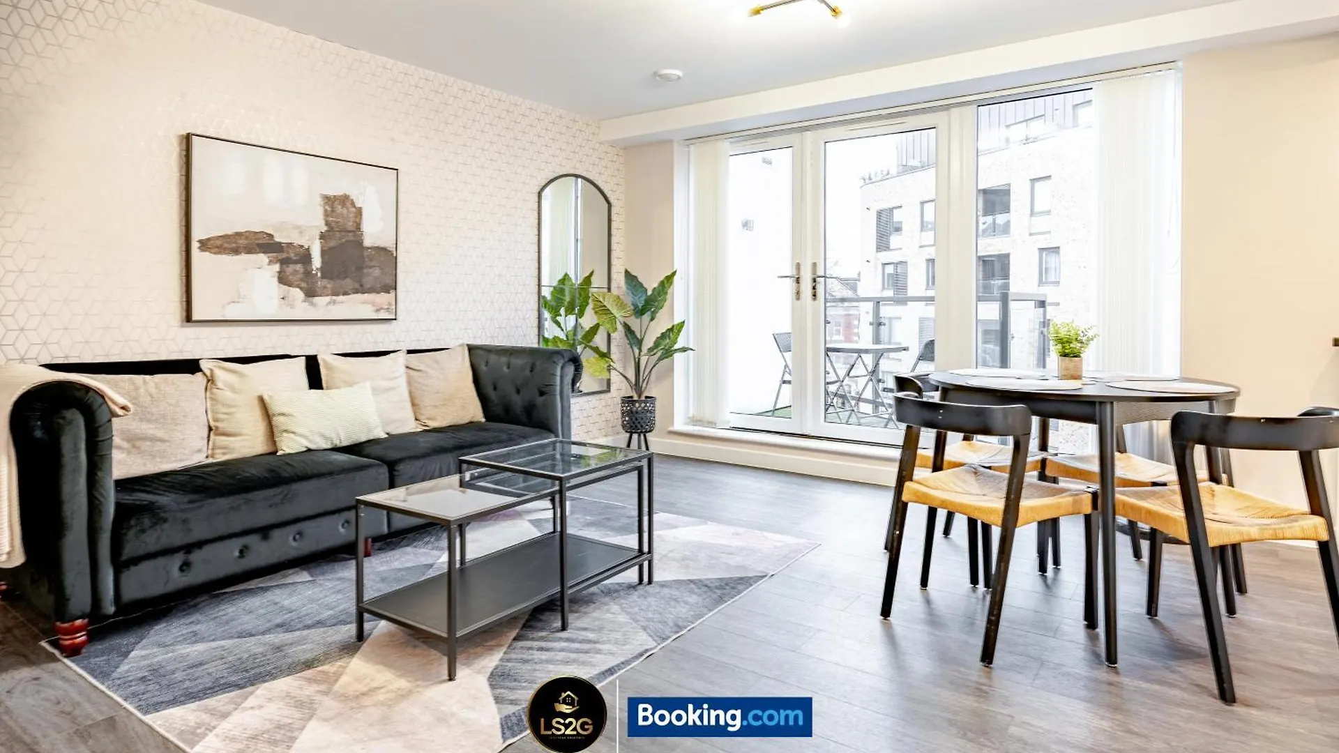 Stylish 2 Bedroom Apt By Ls2G Short Lets & Serviced Accommodation Greater London With Free Parking contacts