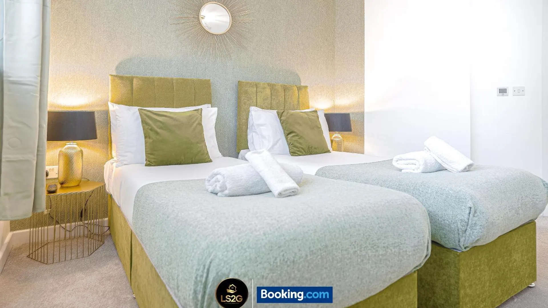 Stylish 2 Bedroom Apt By Ls2G Short Lets & Serviced Accommodation Greater London With Free Parking United Kingdom